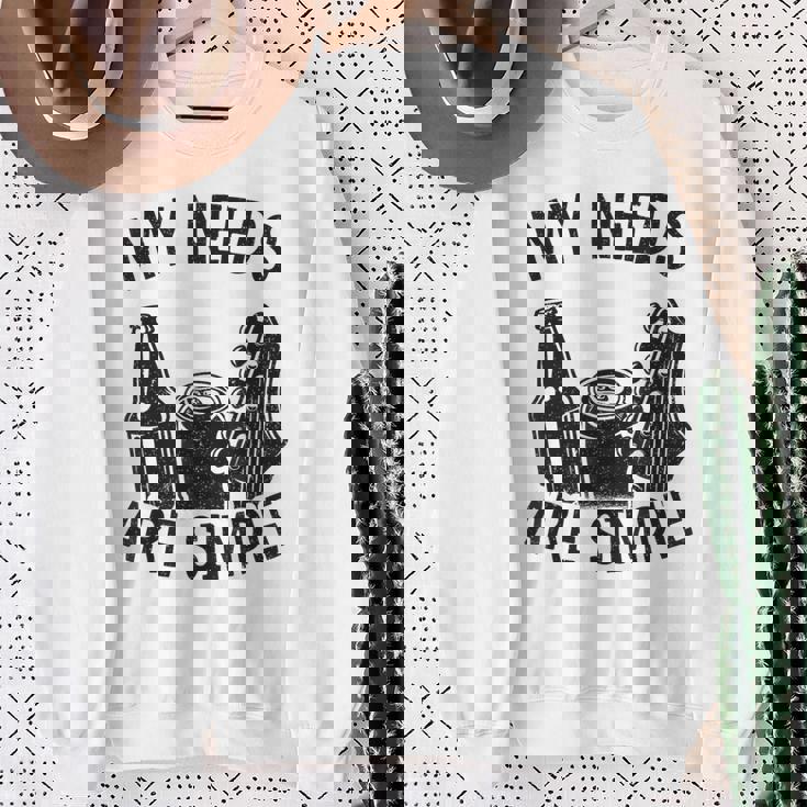 My Needs Areimple Guitars ビール愛好家 ギタリストギター スウェットシャツ 年配の女性への贈り物