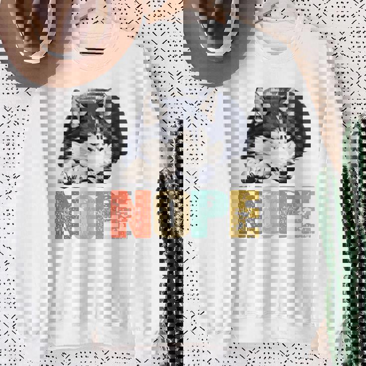 Nope 眠るシベリアンハスキーデザイン 長袖tシャツ スウェットシャツ 年配の女性への贈り物