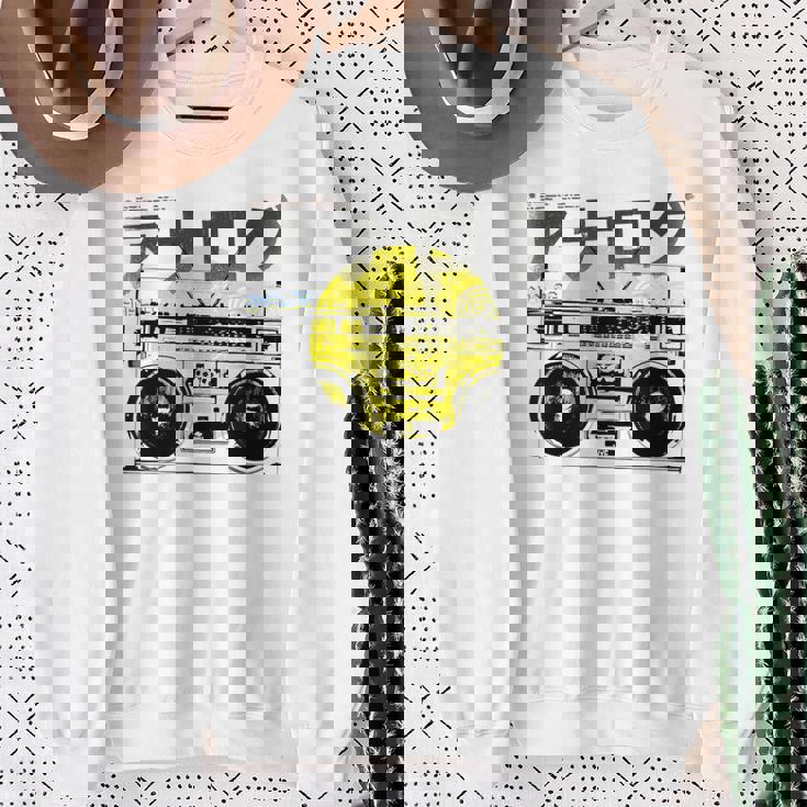 Retro 80S 日本製ヴェイパーウェーブ ヒップホップ ラップ アナログブームボックス スウェットシャツ 年配の女性への贈り物