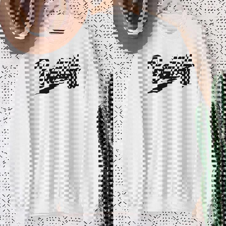 Retrowoosh Job Title Bailiff スウェットシャツ 年配の女性への贈り物