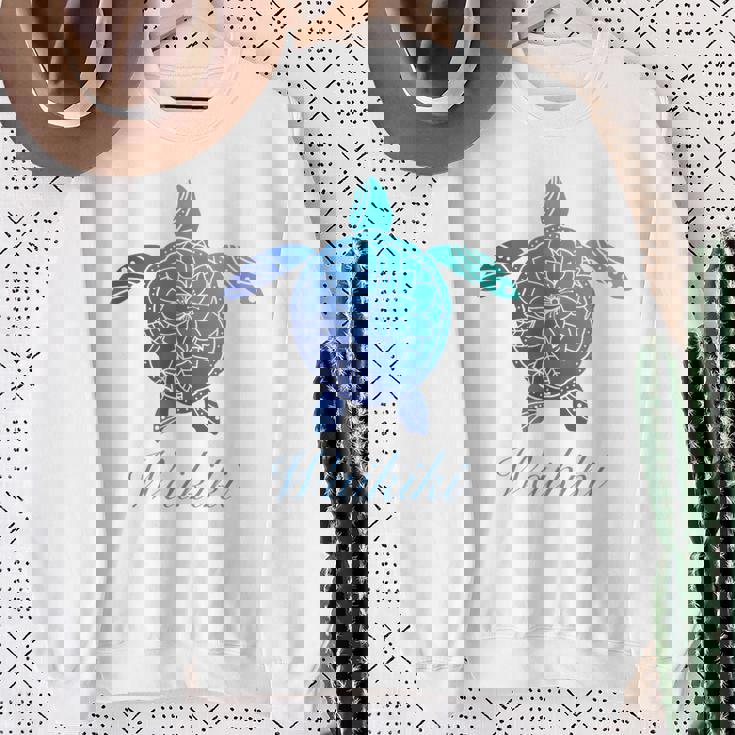 Save The Hawaiiea Turtles ハワイアンブルー トライバルタートルホヌ スウェットシャツ 年配の女性への贈り物