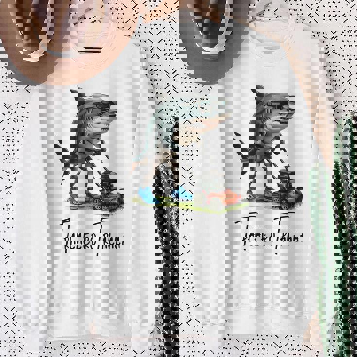 Tralalero Tralala Brain Red hark Meme 長袖tシャツ スウェットシャツ 年配の女性への贈り物