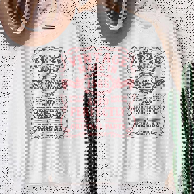 Vintage Made In 1985 The Man Myth Legend 39 Year Old スウェットシャツ 年配の女性への贈り物