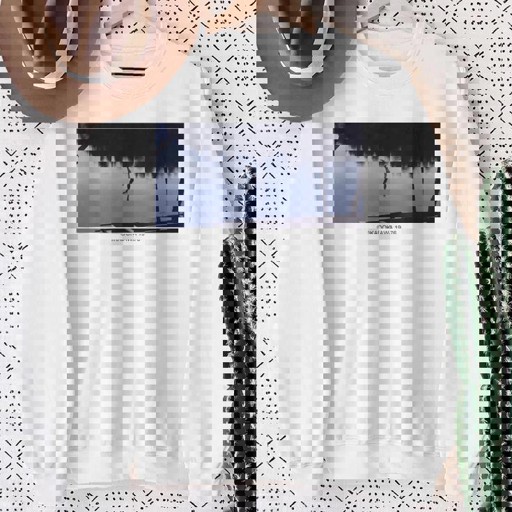 「犬神家の一族」逆さ足ショット スウェットシャツ 年配の女性への贈り物