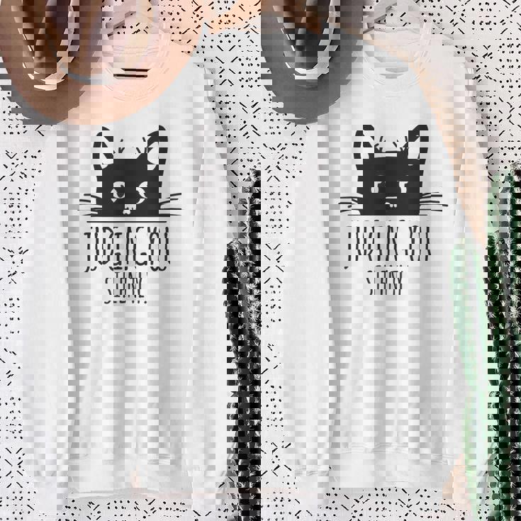 あなたを静かに判断します スウェットシャツ 年配の女性への贈り物