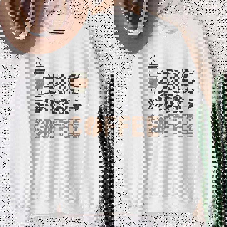 しかし、ファーストコーヒー面白いコーヒー愛好家の名言 スウェットシャツ 年配の女性への贈り物