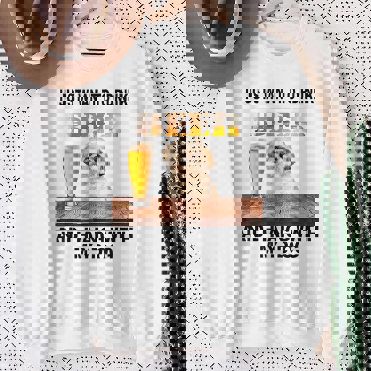 ただビール飲みたい&吊るしw おれのシーズーー スウェットシャツ 年配の女性への贈り物