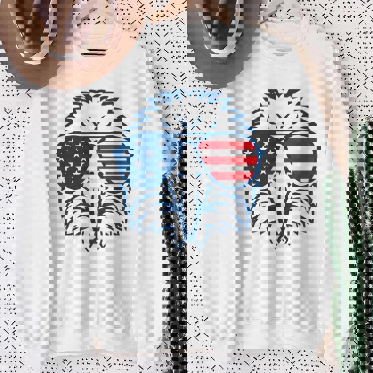 アメリカン・イーグル アメリカ国旗 7月4日 愛国 スウェットシャツ 年配の女性への贈り物