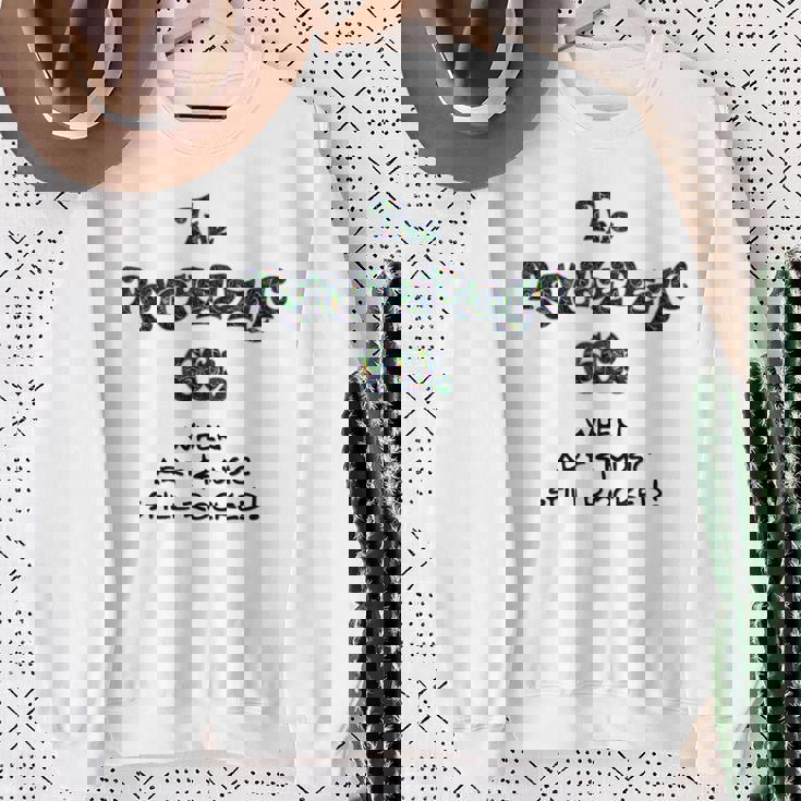 アートと音楽がまだ揺るがしていた1960年代のサイケデリックな60年代 スウェットシャツ 年配の女性への贈り物