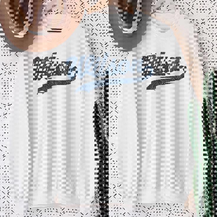 ウィルソン ノースカロライナ Nc ビンテージ スポーツ グラフィック スウェットシャツ 年配の女性への贈り物