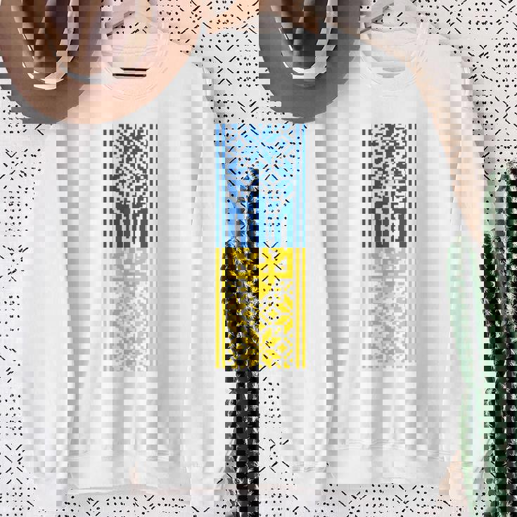 ウクライナの紋章yshyvanka コスチューム ゼレンスキー大統領 長袖tシャツ スウェットシャツ 年配の女性への贈り物