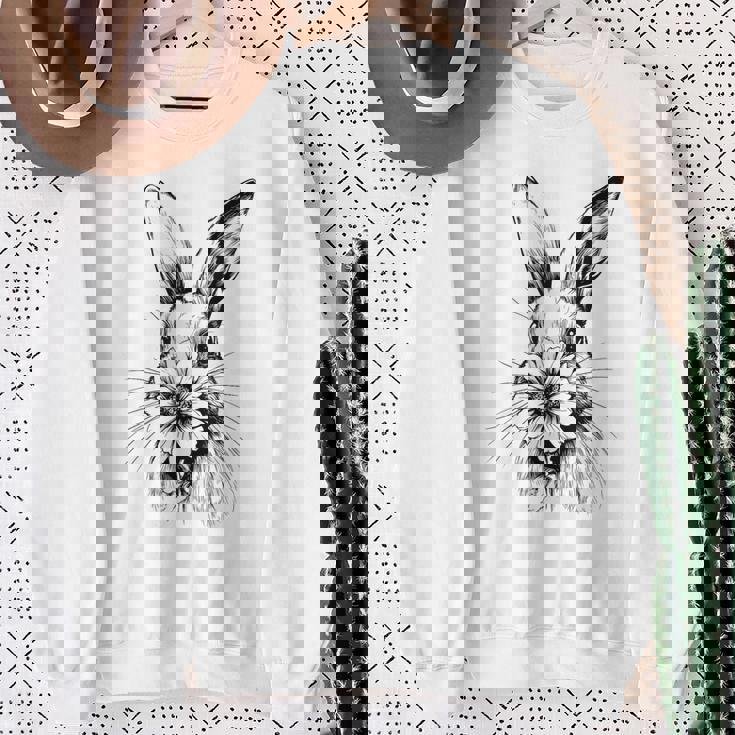 ウッドランド バニー コテージコア 花 春 素朴なイースター スウェットシャツ 年配の女性への贈り物