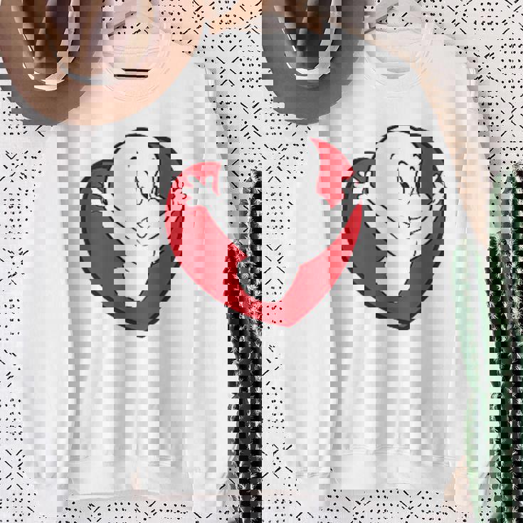 キャスパー・ザ・フレンドリー・ゴースト バレンタインデーのフロント&バック スウェットシャツ 年配の女性への贈り物