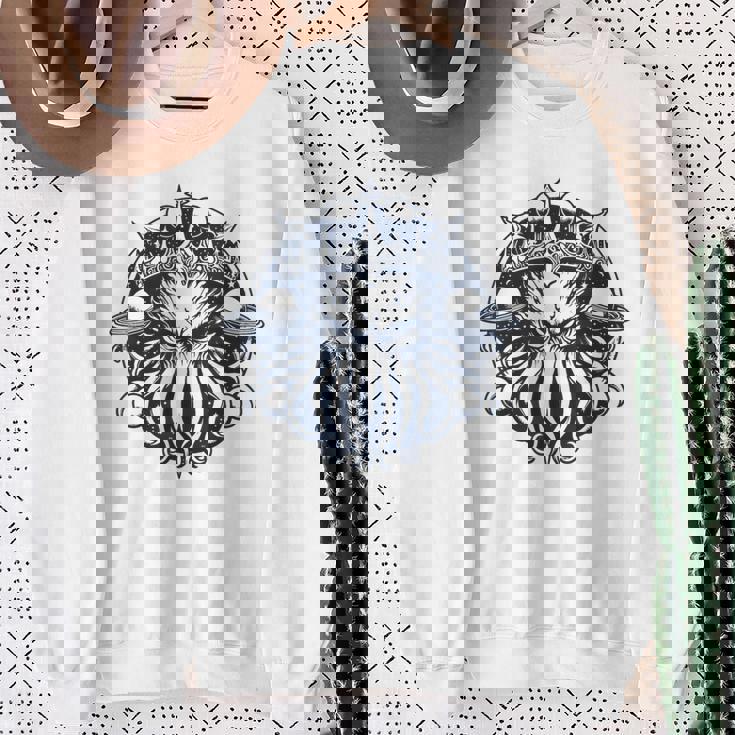 クラーケン クトゥルフ タコ スウェットシャツ 年配の女性への贈り物