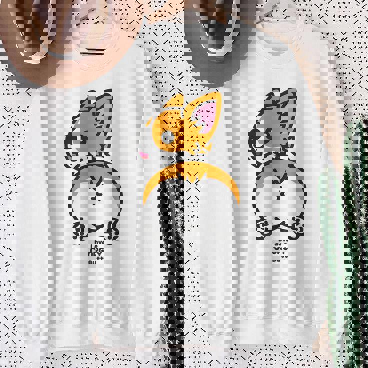 コーギーお尻大好き スウェットシャツ 年配の女性への贈り物