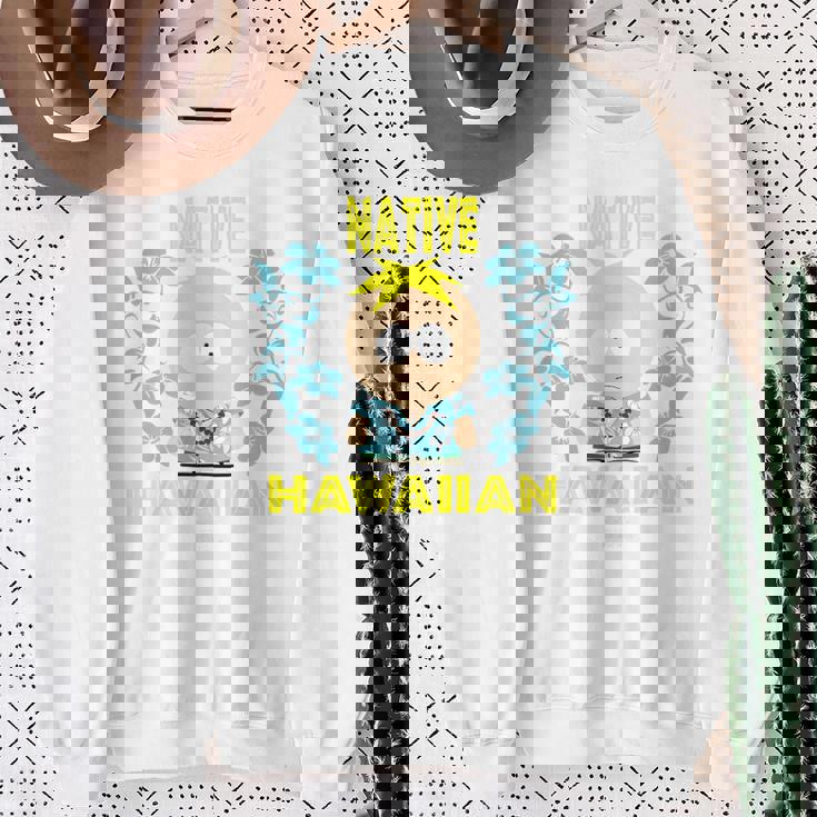 サウスパークネイティブハワイアン 公式ライセンス商品。 スウェットシャツ 年配の女性への贈り物