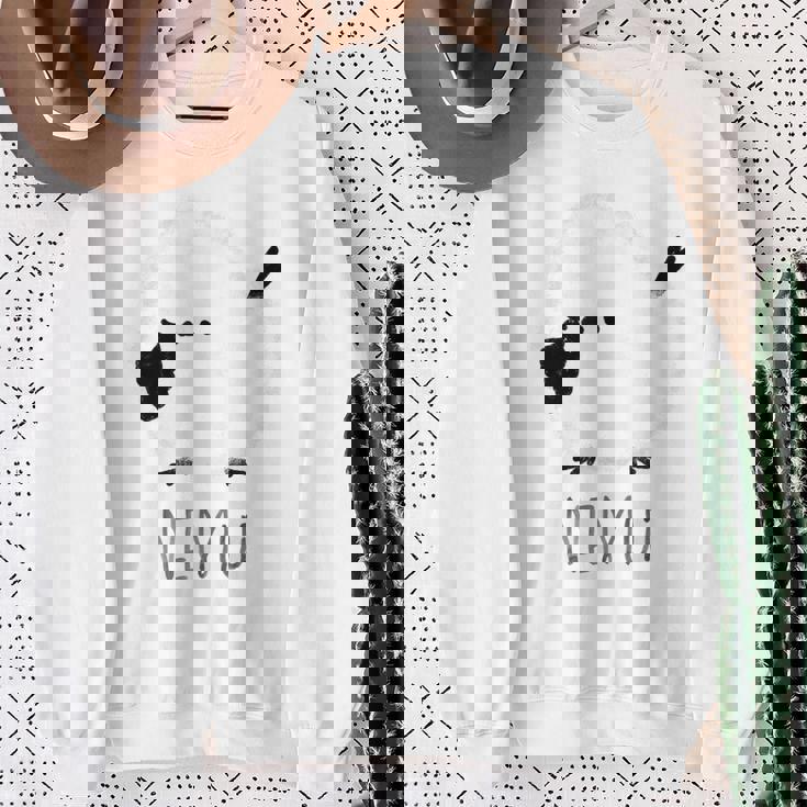 シマエナガ 北海道 雪の妖精 可愛い 眠い スウェットシャツ 年配の女性への贈り物