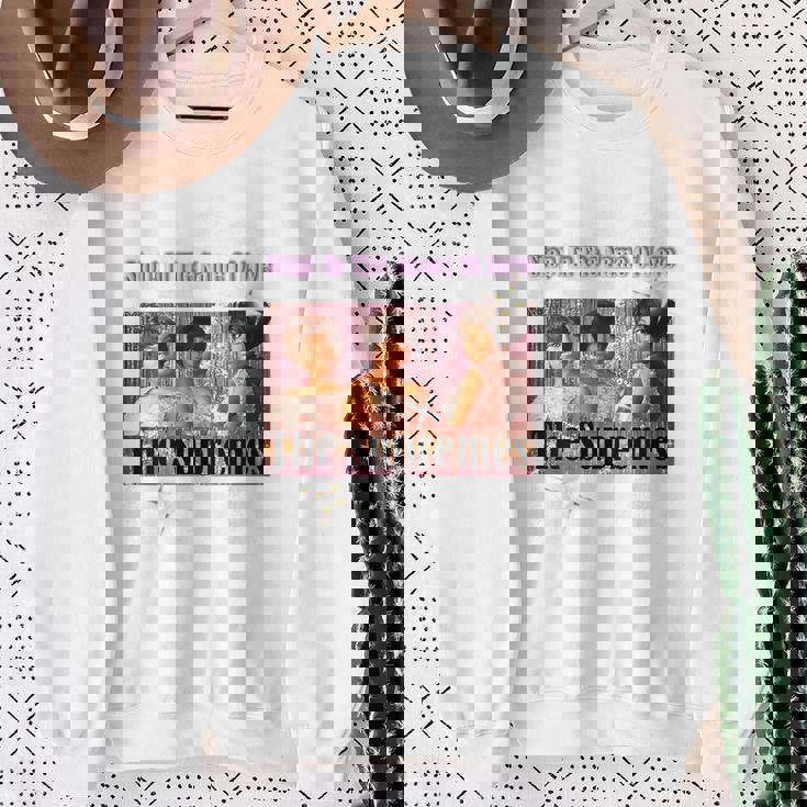 シュプリームス_004_Back Printed スウェットシャツ 年配の女性への贈り物