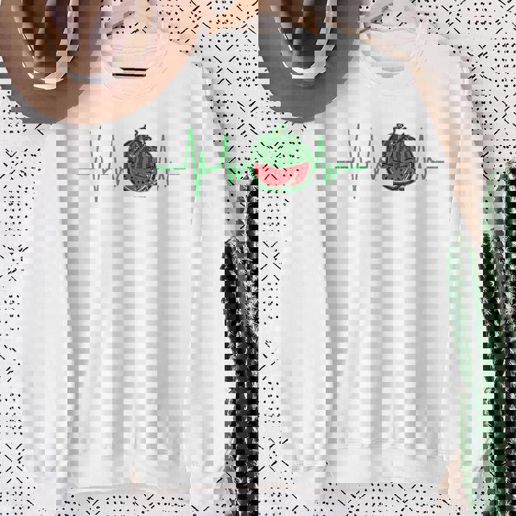 スイカ 農家 ハートビート ガーデニング 果物 農業 庭師 長袖tシャツ スウェットシャツ 年配の女性への贈り物