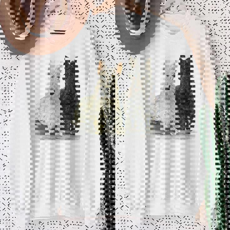 スコティッシュテリア犬の所有者ペット所有者アートデザイン スウェットシャツ 年配の女性への贈り物