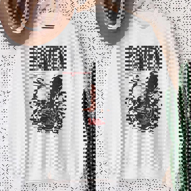 ストリートウェア ラーメン カワイイ オタク マンガ アニメ バックプリント モダン スウェットシャツ 年配の女性への贈り物