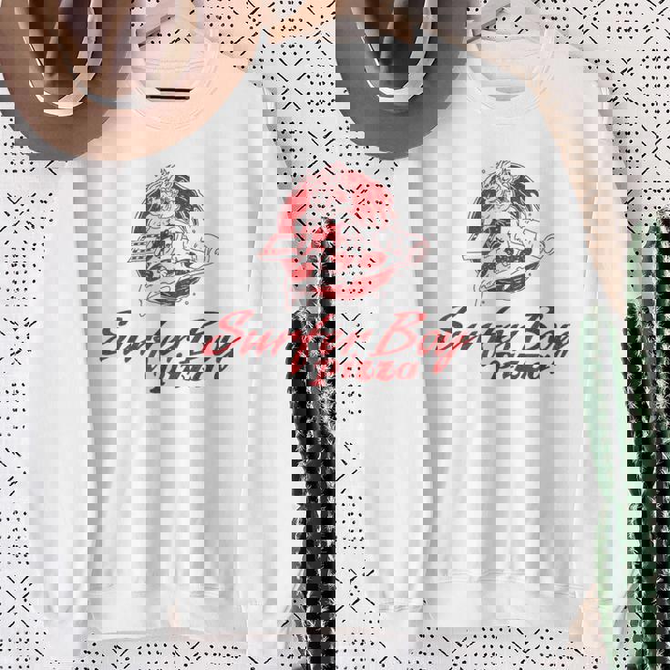 ストレンジャー・シングス サーファーボーイ ピザ 広告 サーフ デリバリー レトロ スウェットシャツ 年配の女性への贈り物