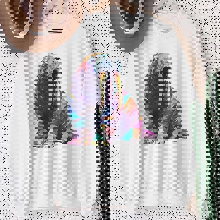 セイウチ 動物 モチーフ 作品 セイウチ スウェットシャツ 年配の女性への贈り物