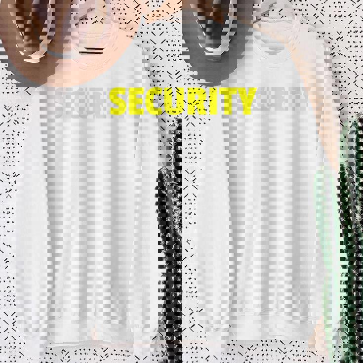 セキュリティスタッフやボディガードのためのセキュリティバックプリントデザイン スウェットシャツ 年配の女性への贈り物