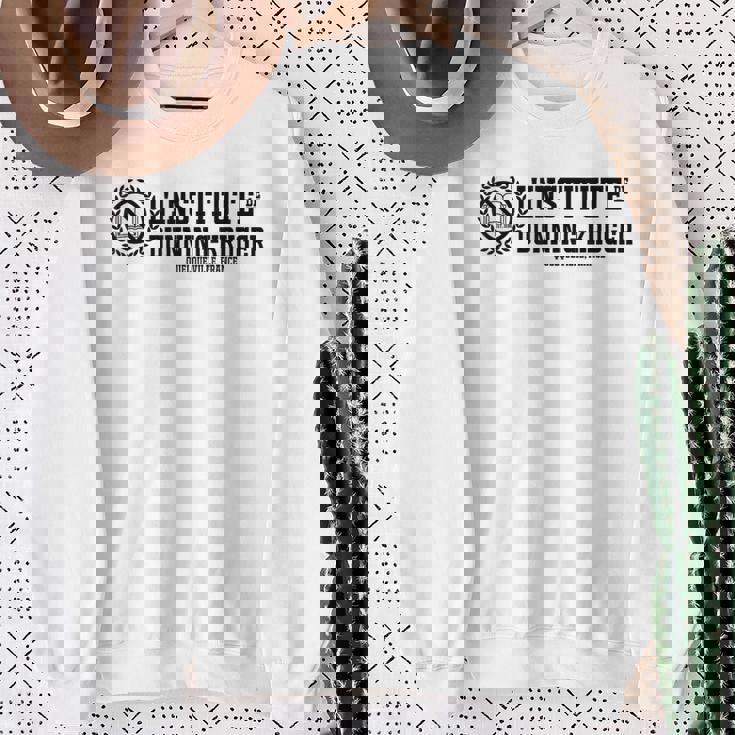 ダニング・クルーガー研究所 スウェットシャツ 年配の女性への贈り物