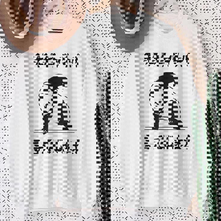 チピチピチャパチャパ言ってんじゃねぇ！ バズり 猫ミーム ネタ パンダ パンダ好き 動物好き ネタ好き おもしろ スウェットシャツ 年配の女性への贈り物