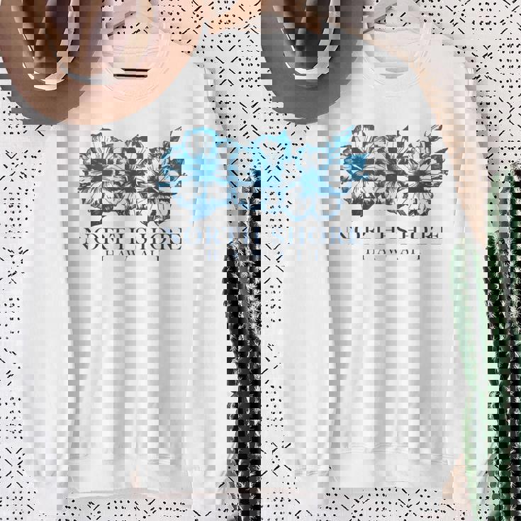 ノースショア ハワイ アロハ ハワイアン ハイビスカス サーファー ヴィンテージ スウェットシャツ 年配の女性への贈り物