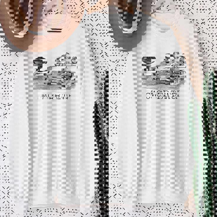 ハム・ラジオ用ヴィンテージモールス信号 Cwオペレーター スウェットシャツ 年配の女性への贈り物