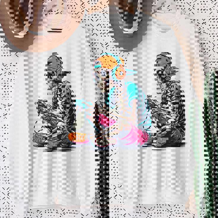 ハロウィン スケルトン ゲーマー おもしろい スケルトン コスチューム ビデオゲーム スウェットシャツ 年配の女性への贈り物