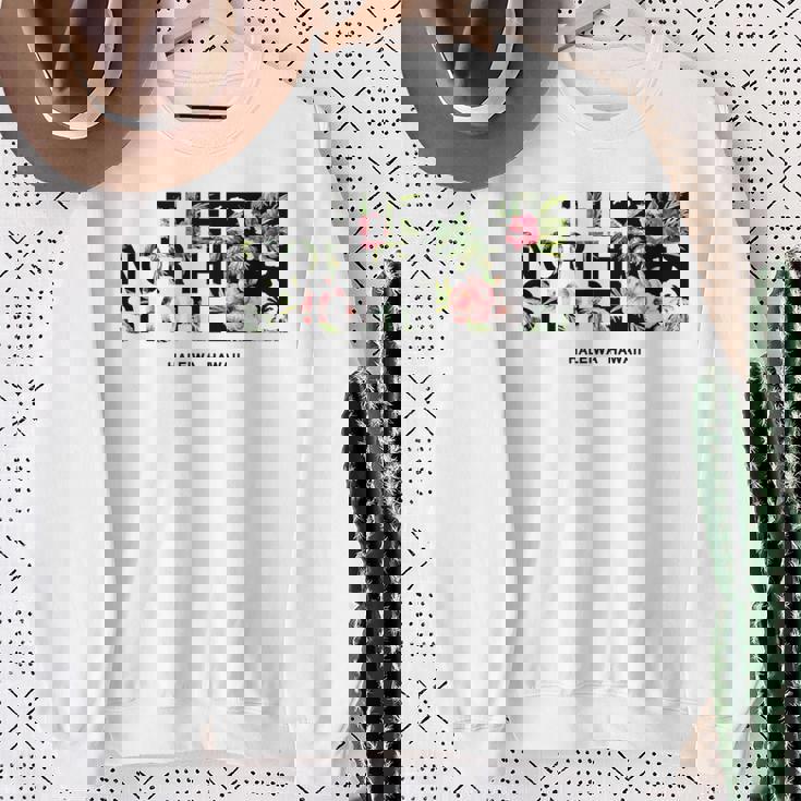 ハワイ ヴィンテージスタイル ノースショア ハレイワ ヤシの木 スウェットシャツ 年配の女性への贈り物