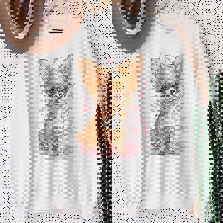 ハートに囲まれた愛らしいチワワ スウェットシャツ 年配の女性への贈り物