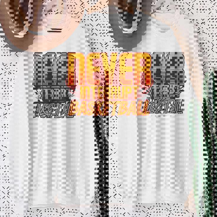 ハードコアフープ スウェットシャツ 年配の女性への贈り物