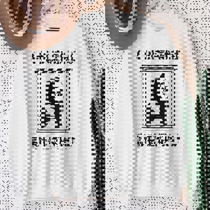 ハードルは高ければ高いほどくぐりやすい ネタ ことわざ 慣用句 ジョーク ギャグ ダジャレ ツッコミ パンダ おもしろ スウェットシャツ 年配の女性への贈り物