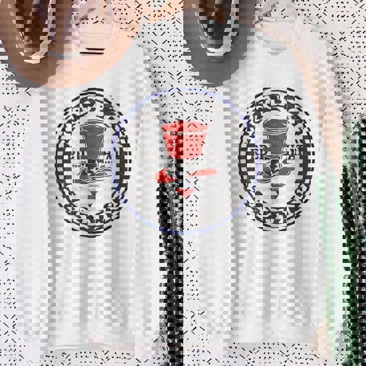 バックプリントのみ レトロ ビンテージ ガソリンスタンド レッドハット モーターオイル スウェットシャツ 年配の女性への贈り物