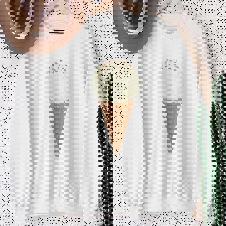 バニラアイスクリーム スウェットシャツ 年配の女性への贈り物