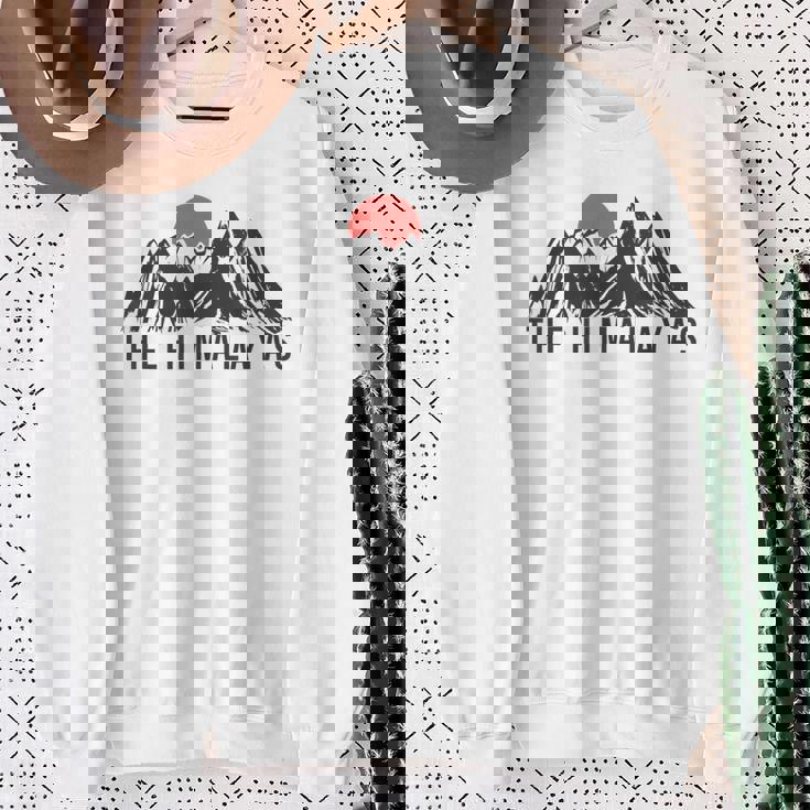 ヒマラヤ ネパール ブータン インド エベレスト スウェットシャツ 年配の女性への贈り物