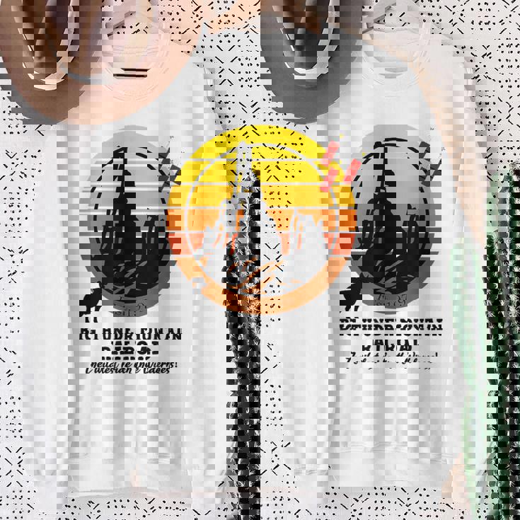 ビッグサンダーマウンテン鉄道、ワイルドトレインライド、西 スウェットシャツ 年配の女性への贈り物