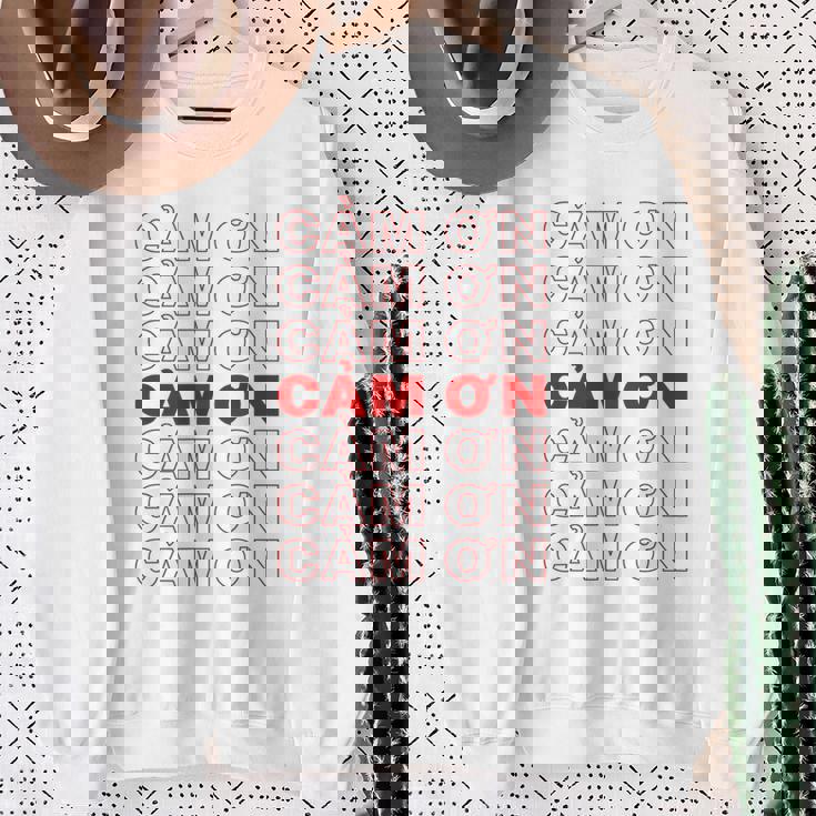 ベトナム語ありがとうベトナム スウェットシャツ 年配の女性への贈り物