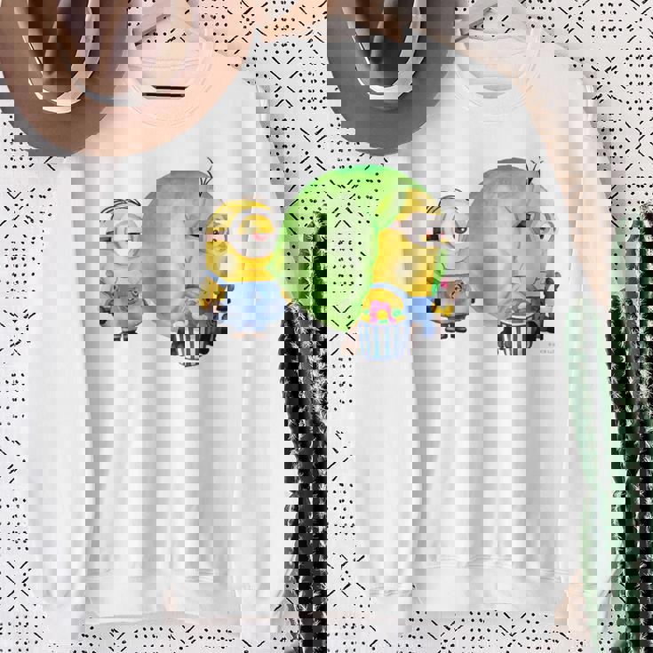 ミニオン Water Colorballoongum Green スウェットシャツ 年配の女性への贈り物