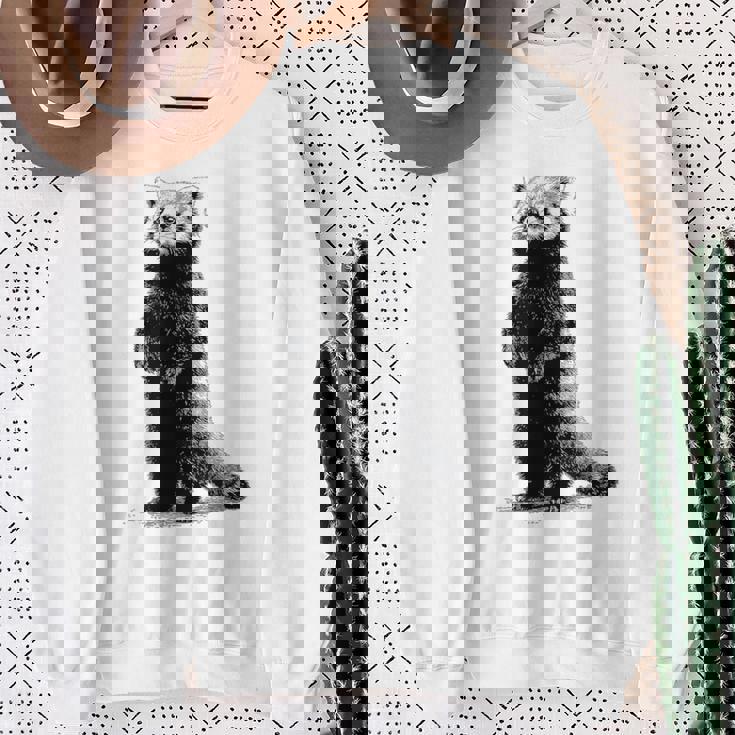 ミニマリストデザインのレッサーパンダ スウェットシャツ 年配の女性への贈り物