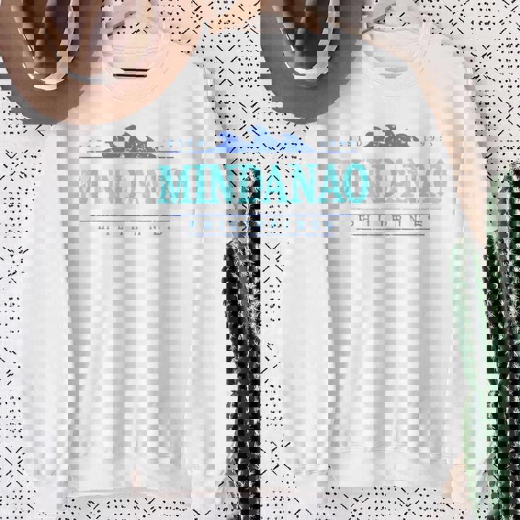 ミンダナオ フィリピン スウェットシャツ 年配の女性への贈り物