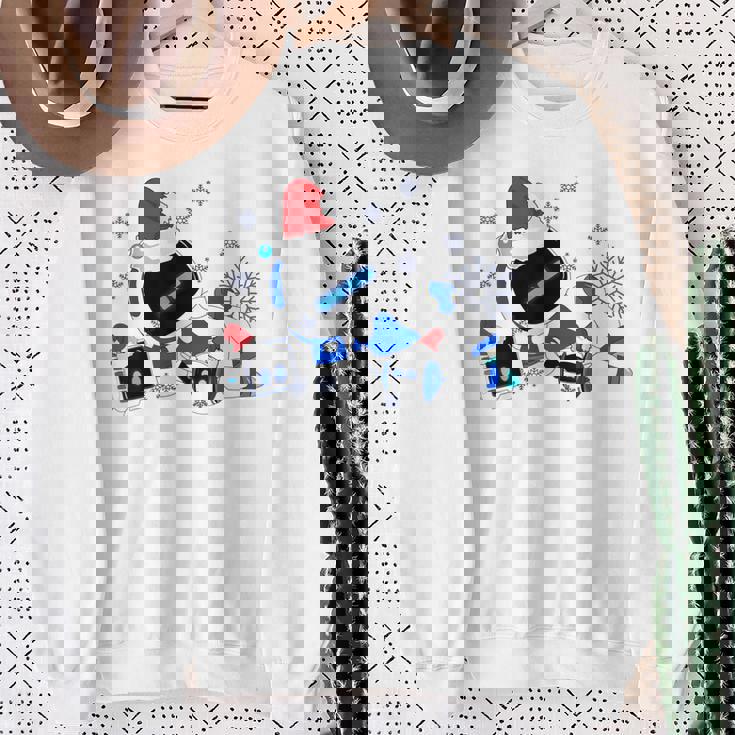 メリークリスマス アストロボット ファニースウェットシャツ スウェットシャツ 年配の女性への贈り物