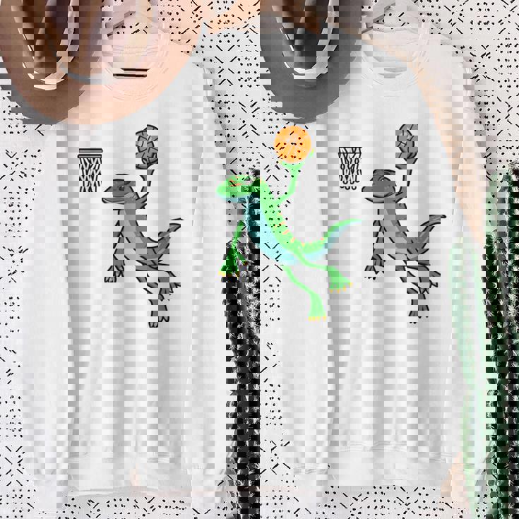 ヤモリ バスケットボール ホビー スポーツ 爬虫類 長袖tシャツ スウェットシャツ 年配の女性への贈り物