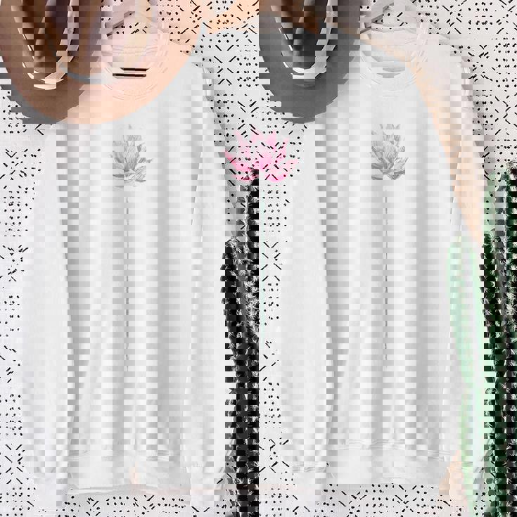 ヨガ エレガント 蓮の花 和書風 デザイン スウェットシャツ 年配の女性への贈り物