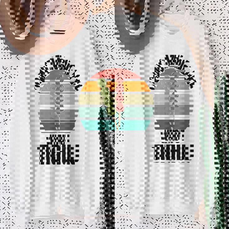 レトロタングル「Tanghuluなしでは人生は想像できない」 スウェットシャツ 年配の女性への贈り物