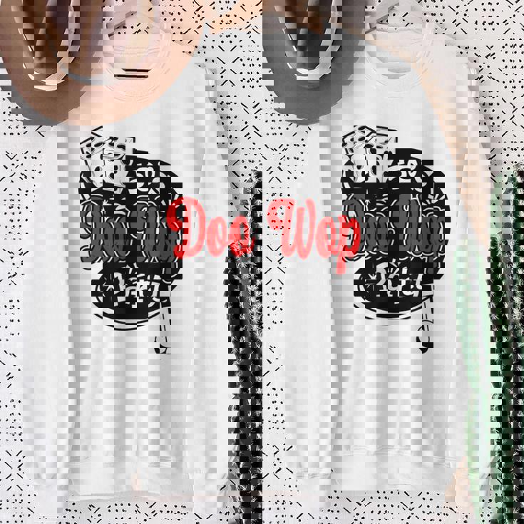 ロカビリー Doo Wop ヴィンテージ 50年代 音楽 レトロ ロックンロール スウェットシャツ 年配の女性への贈り物